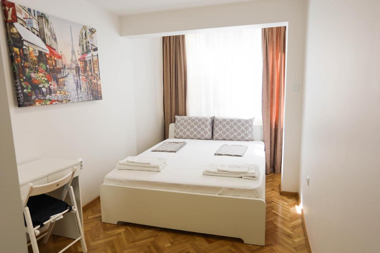 White Central Apartment Varna Eksteriør bilde